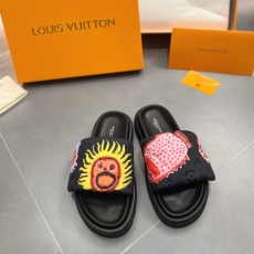 Louis Vuitton Slippers